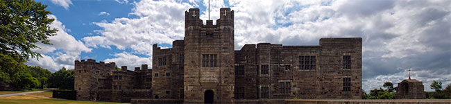 April 23rd is St George's Day, a day celebrating the dragon-slaying patron saint of England & Castle Drogo is hosting a special St Georges Day Lunch.