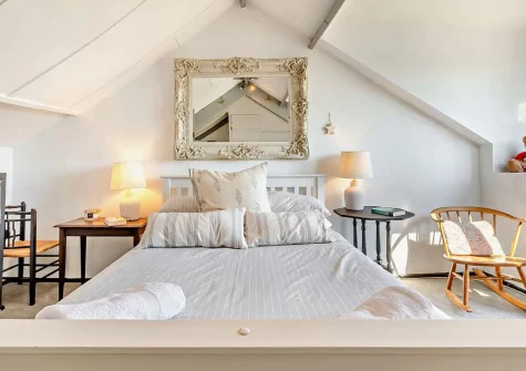 The bedroom at Giffin Cottage, Brixham