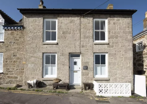 Dreamy sea views, village life & a slower pace await at Glas Mor, which sits just metres from the water