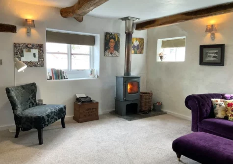 The living area at Granny McPhee's Cottage, West Chilla
