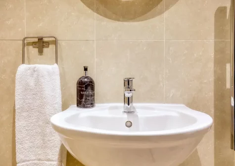 The wet room at Grindle Cottage, Woodbury Salterton