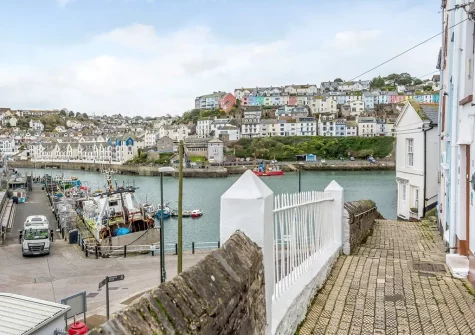 Guillemot Cottage is an ideal base for exploring Brixham and everything the town has to offer