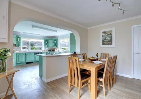 The kitchen & dining area at Gull Cottage, St Merryn
