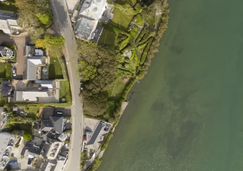 Gull Rock is a short stroll from the serene banks of the River Camel