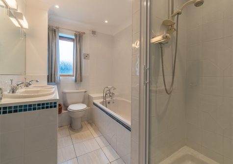 Bedroom #6 en-suite at Hampden, Roserrow, Polzeath