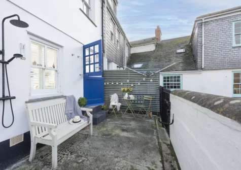 The courtyard & outdoor sitting area at Happy Days Cottage, St Ives