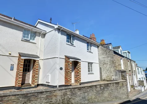 Harbour Cottage is a ontemporary holiday cottage on the edge of Padstow