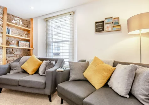 The living room at Harbour Echo, Brixham