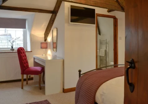 Bedroom #2 & en-suite shower room at Harbour Hideaway, Ilfracombe