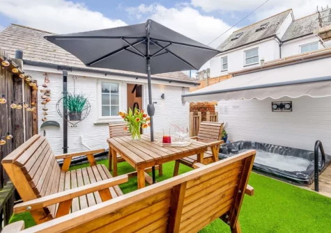 The roof terrace, outdoor sitting area & hot tub at Harbour Hideaway, Ilfracombe