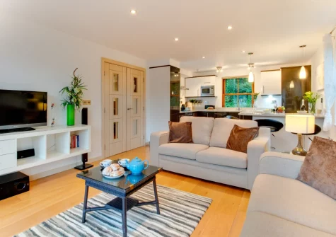 The living area at Harbour View, Looe