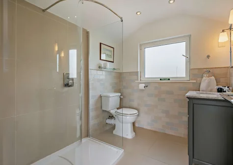 Bedroom #1 en-suite shower room at Harbour's Reach, Fowey
