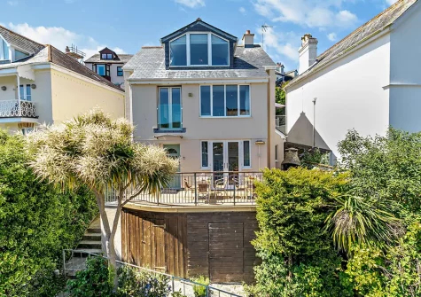 Harbour's Reach, Fowey