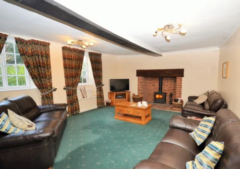 The living room at Harris Fam, Talaton