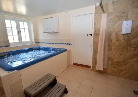 The hot tub at Harris Fam, Talaton