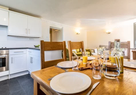 The kitchen & dining area at Hartland, Croyde