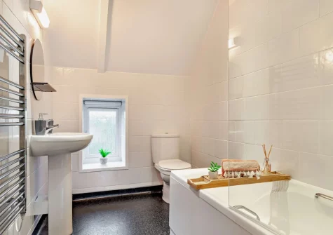 The bathroom at Hayloft, Arscott, Holsworthy