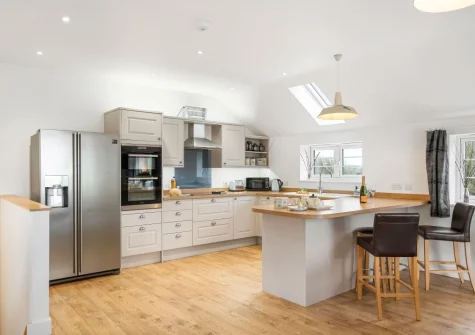 The kitchen & dining area at Hayloft at Trevissick Farm, Porthtowan