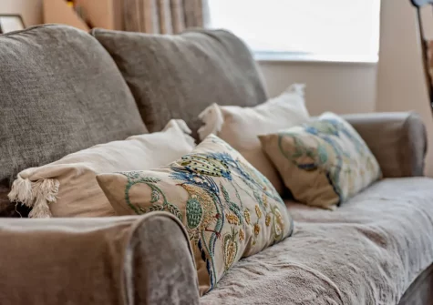 The living room at Heanton Cottage, Braunton
