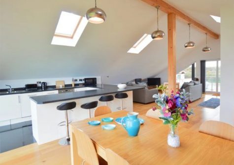 The dining area at Heatherbank, St Agnes