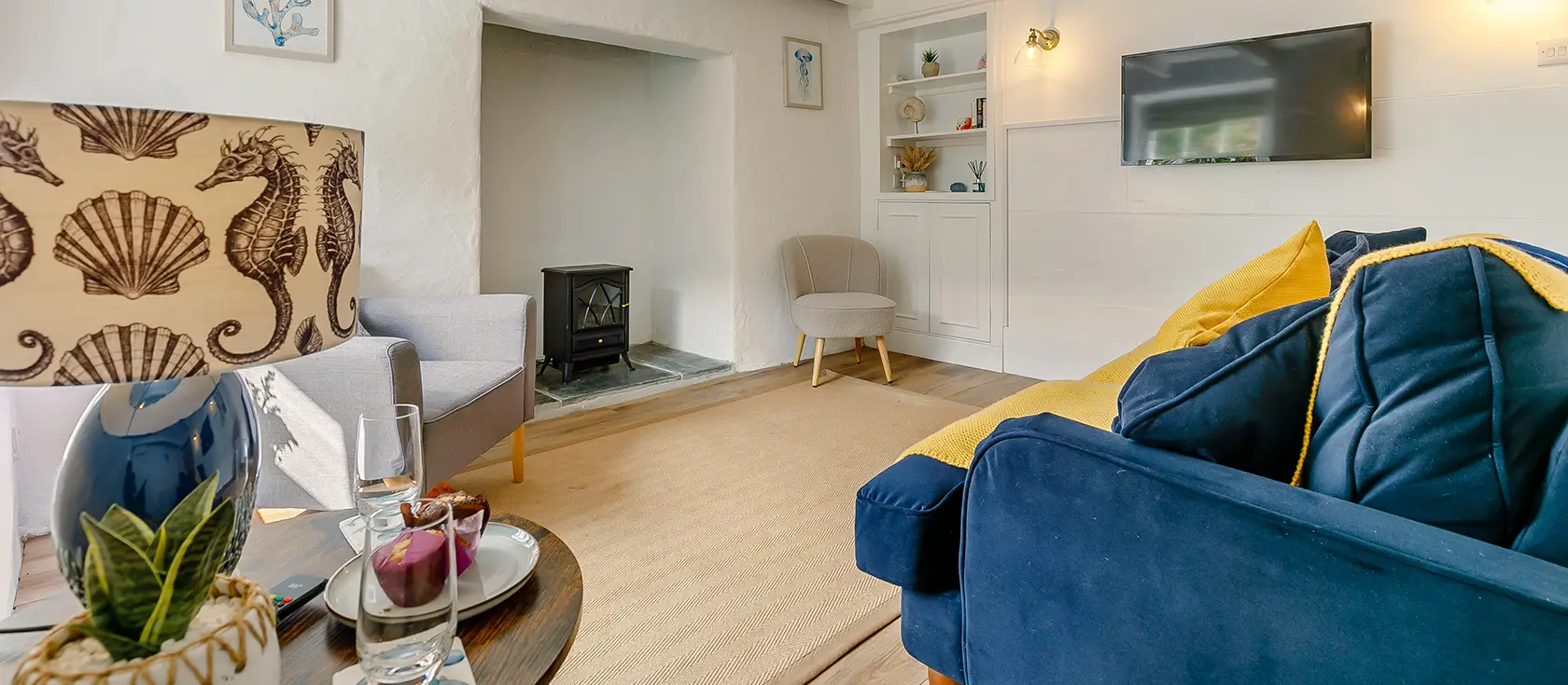 Heatherbell, St Agnes is a stunning Grade II listed thatched cottage just 150m from Trevaunance Cove. Experience traditional Cornish charm with modern comforts, beautiful gardens, coastal path access, and peaceful surroundings perfect for families.