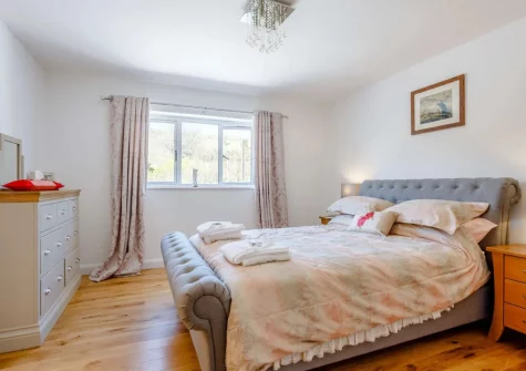 Bedroom #1 at Heddon's View, Trentishoe