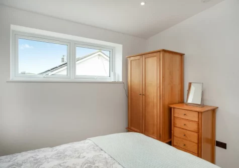 Bedroom #1 at Hernmargh Skiber, Box's Shop