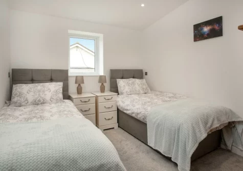 Bedroom #2 at Hernmargh Skiber, Box's Shop