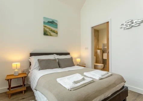 Bedroom #2 & en-suite at Hey Ho!, Northam