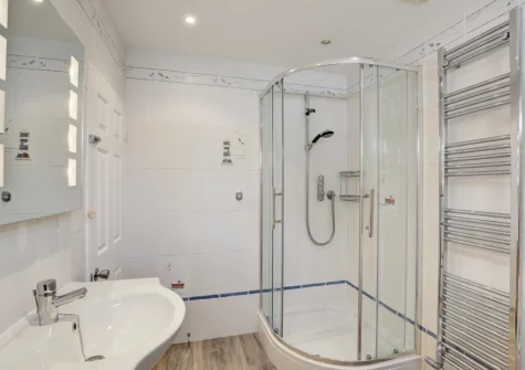 The bathroom at Heyl Sound, Padstow