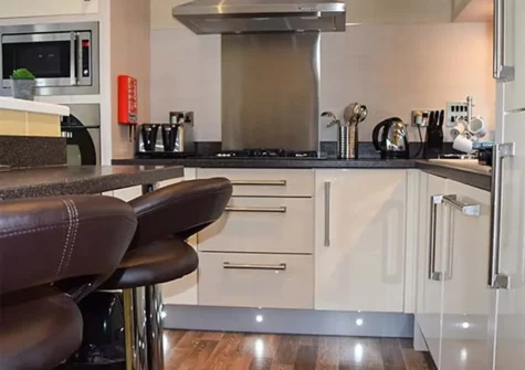 The kitchen at Hideaway Lodge, Bossiney