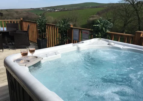 The hot tub at Hideaway Lodge, Bossiney