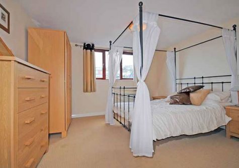 Bedroom #1 @ High Hopes, Brixham