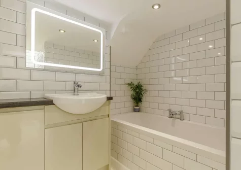 The bathroom at High Meadows Barn, Trewolla