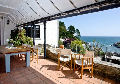 The outside dining area @ Higher Shute, Looe