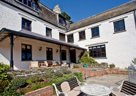 Outside Higher Shute, Looe