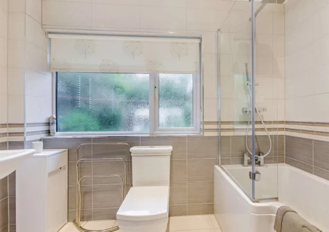 The bathroom at Highfield, Topsham
