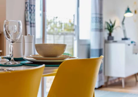 The dining area at Honey Pot, Bude