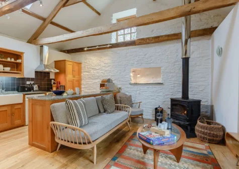 The living area at Honeypin, South Torfrey Farm, Golant