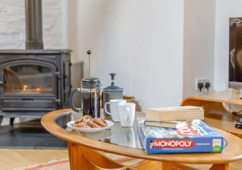 The living area at Honeypin, South Torfrey Farm, Golant