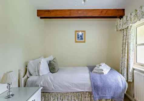Bedroom #3 at Hopetown Cottage, Trescott