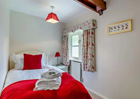 Bedroom #4 at Hopetown Cottage, Trescott