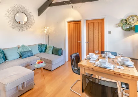 The living & dining area at Horse Shoe, St Ives