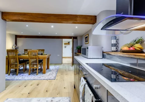 The kitchen & dining area at Horseford Snug, East Worlington
