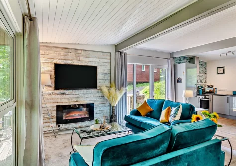 The living area at Hunters Moon, Hartland Forest Lodges, Woolfardisworthy
