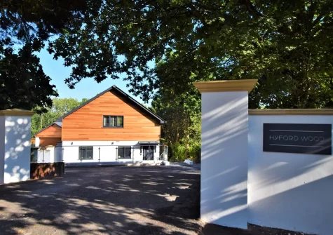 This immaculate detached house is approached down a small lane and has its own private drive