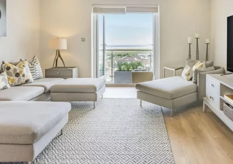 Inglebrook Heights, Westward Ho! is a stylish four-bedroom clifftop retreat with panoramic sea views from four balconies. Perfect for families seeking beachfront bliss with modern comforts, alfresco entertaining spaces, and direct beach access.