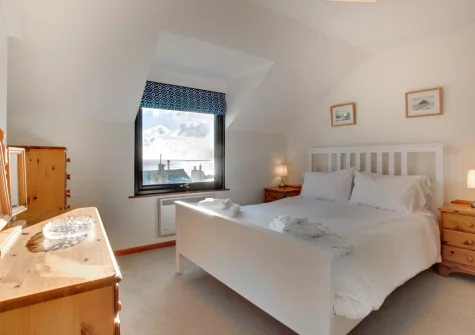 Bedroom #1 at Inglenook, Porthleven