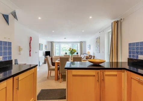 The kitchen at Inglewood Apartments, Kingswear