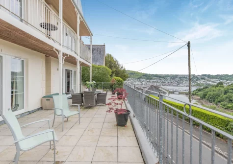 The terrace & alfresco dining area at Inglewood Apartments, Kingswear
